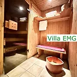 Luxury Mit Pool, Sauna, Garten, Kamin Bis 22 Personen شقة *