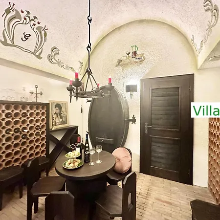 Luxury Mit Pool, Sauna, Garten, Kamin Bis 22 Personen Apartmán *