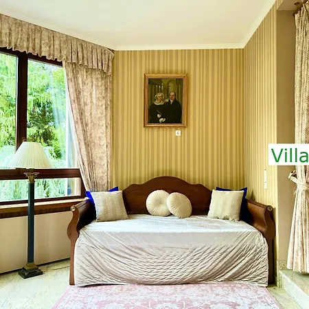 Apartmán Luxury Mit Pool, Sauna, Garten, Kamin Bis 22 Personen