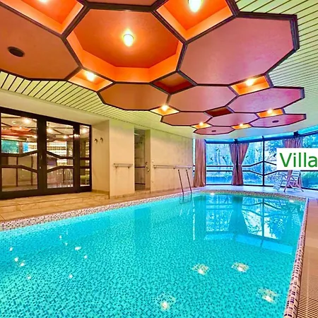 Luxury Mit Pool, Sauna, Garten, Kamin Bis 22 Personen *