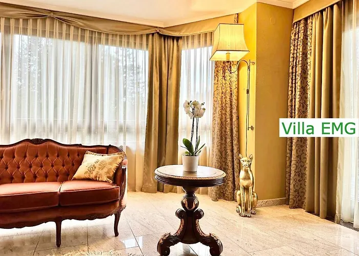 Appartamento Luxury Mit Pool, Sauna, Garten, Kamin Bis 22 Personen *